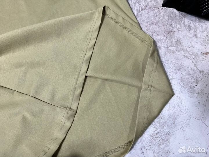 Футболки Stussy