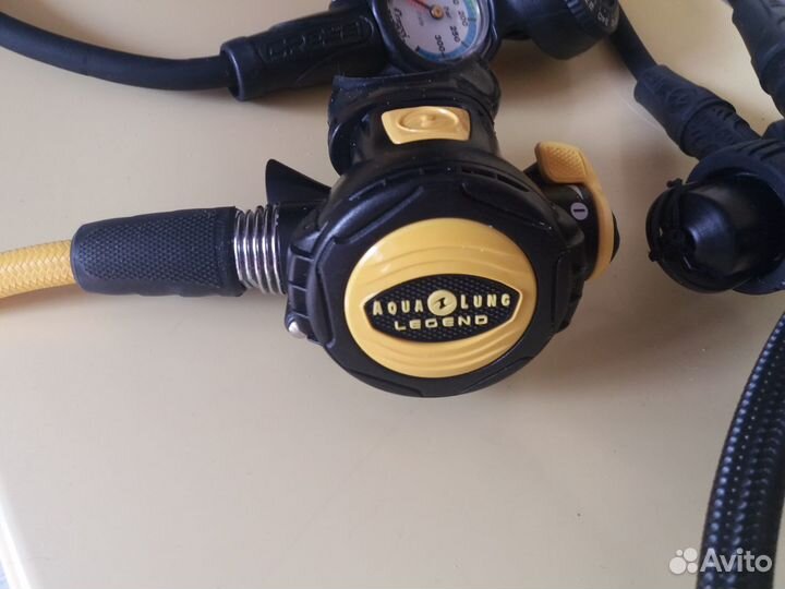 Регулятор Aqualung Mikron BlueLady+октопус+консоль