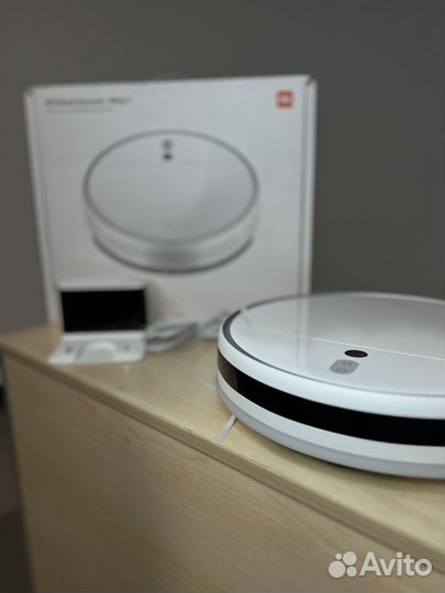 Пылесос-робот Xiaomi Mi Robot Vacuum-Mop 2