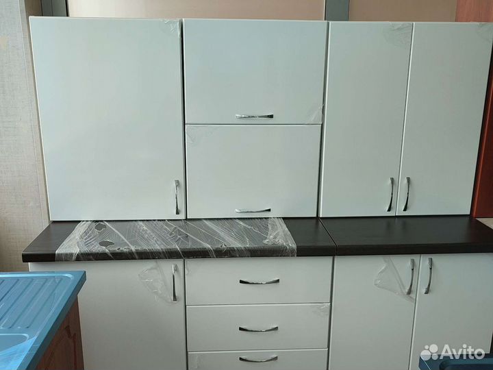 Кухонный гарнитур 1.6 метра