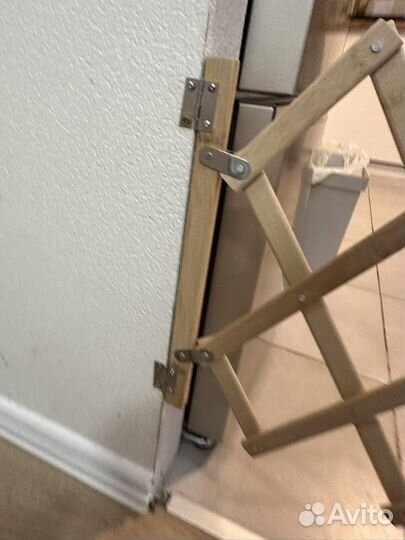 Барьер/перегородка/ограждение для собак