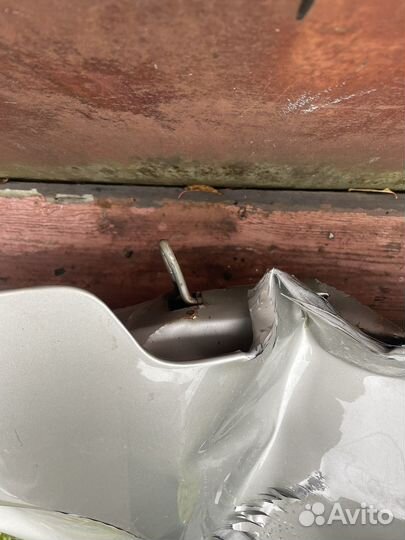 Капот на renault logan 2 2015