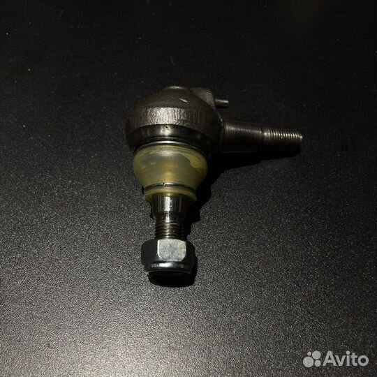 Опора шаровая на Mercedes W202