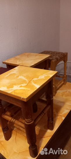 Кухонный стол и стулья комплект бу