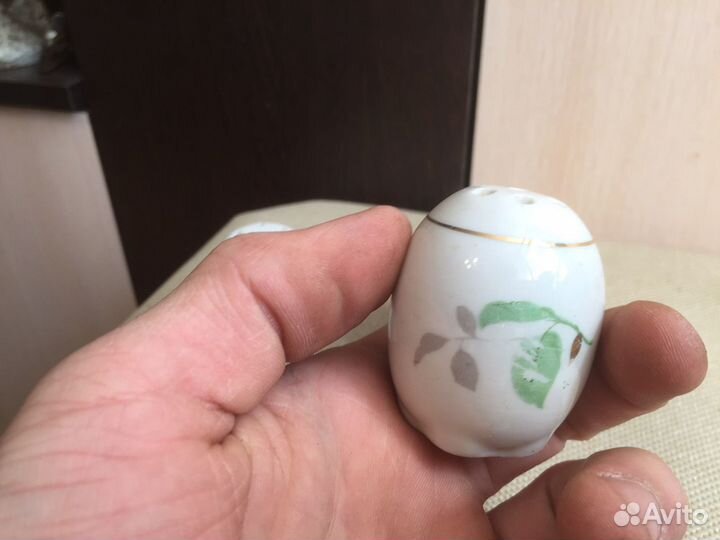 Солонка фарфор