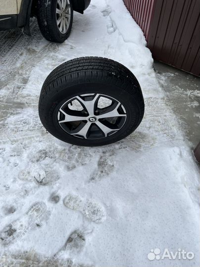 R16 Continental ContiCrossContact LX 215/65, PCD 5x114.3 DIA 40