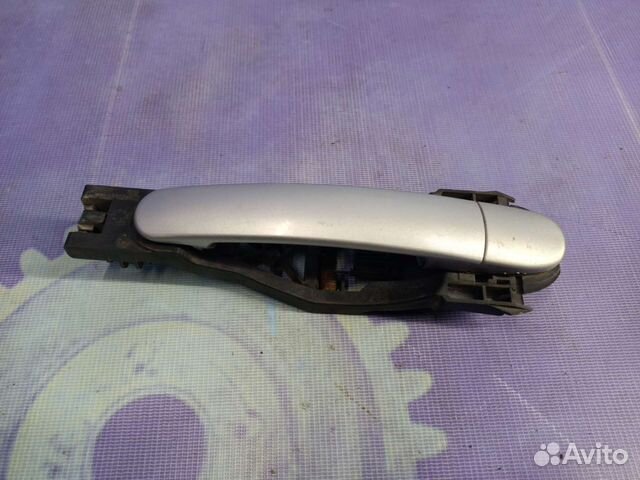 Ручка двери передняя правая Skoda Octavia A4