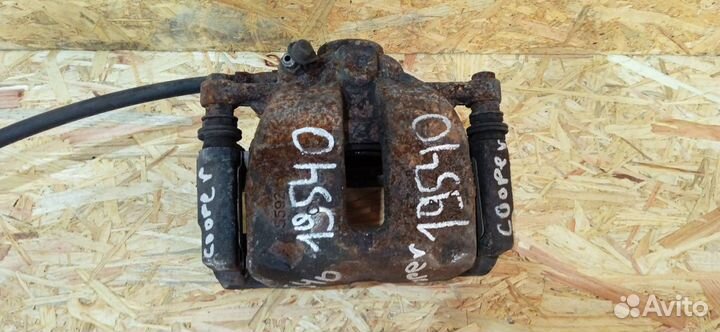 Суппорт тормозной передний правый Mini Cooper R56