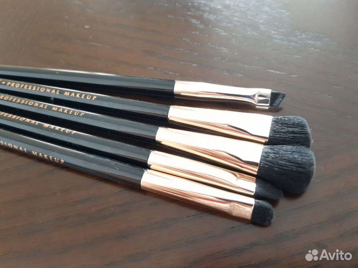 Кисти для макияжа NYX