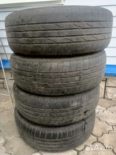 Bridgestone Dueler H/P Sport 215/65 R16 98H