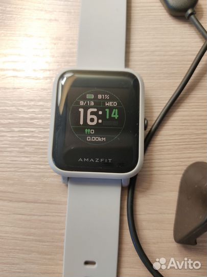 Умные часы Xiaomi Huami Amazfit Bip