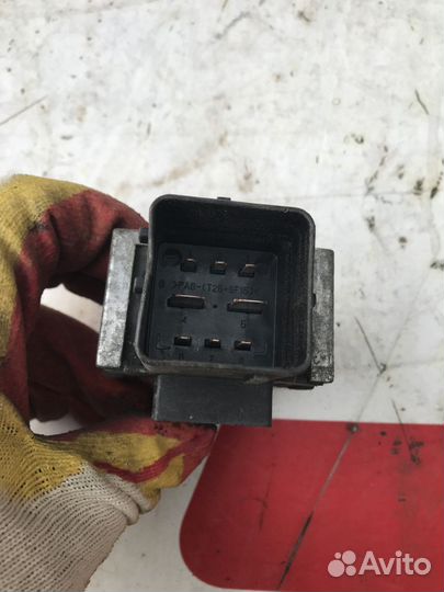 Реле свечей накала Land Rover Freelander