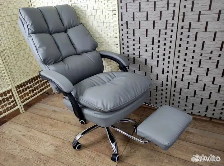 Компьютерное кресло