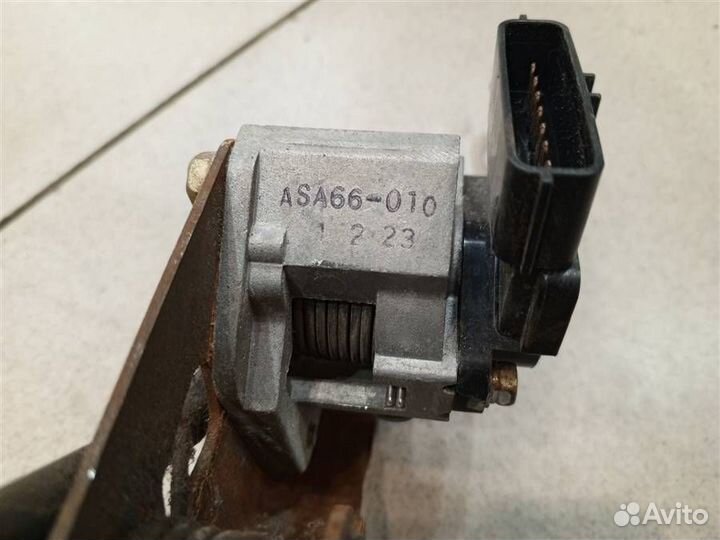 Педаль газа Mitsubishi Pajero iO 1998-2007