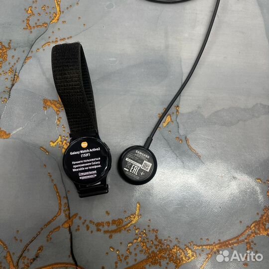 SMART часы Samsung Galaxy Watch SM-R830