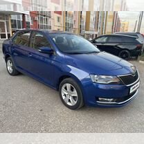 Skoda Rapid 1.6 AT, 2019, 73 000 км, с пробегом, цена 1 625 000 руб.