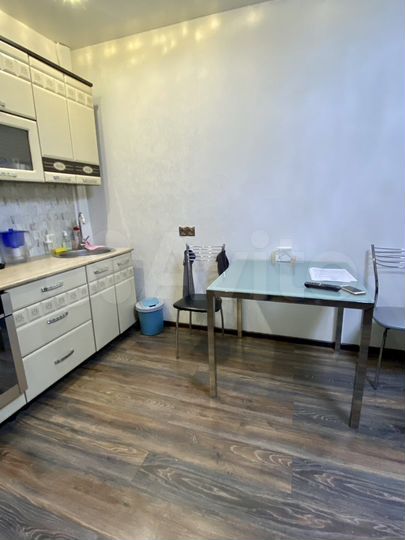 2-к. квартира, 40 м², 9/10 эт.