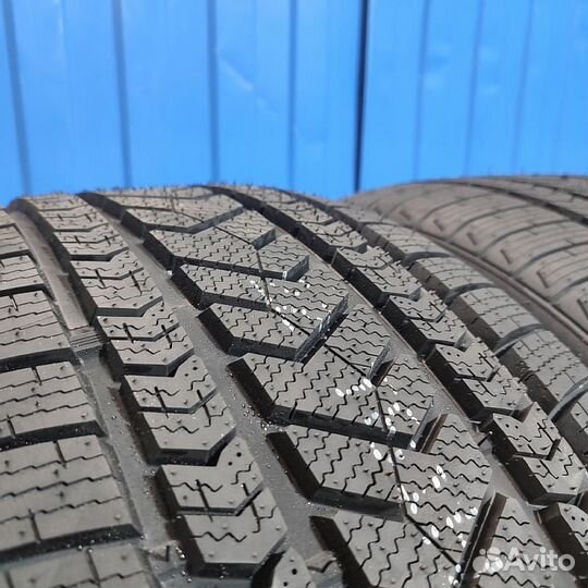 Tourador Winter Pro TSU1 285/45 R21 и 315/35 R21