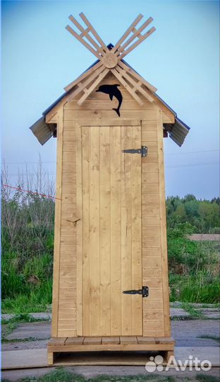 Дачный туалет деревянный HME557