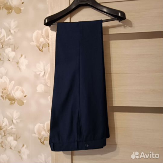 Костюм темно синий школьный