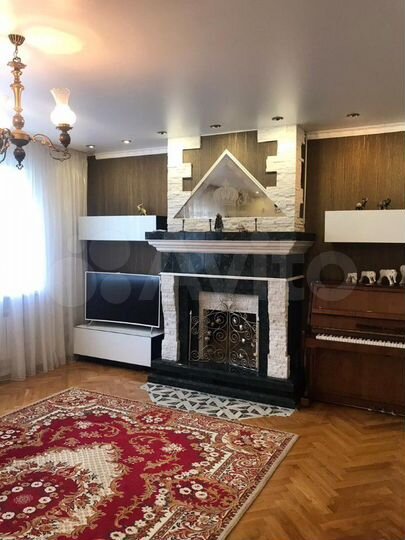 Коттедж 250 м² на участке 3 сот.