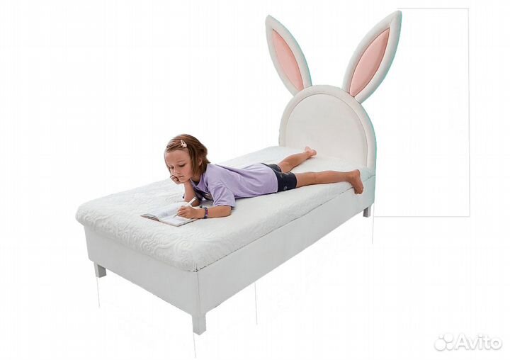 Детская кровать в виде Кролика