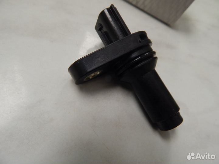 Датчик положения коленвала nissan ad