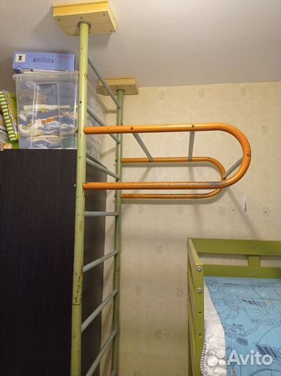 Шведская стенка с турником бу