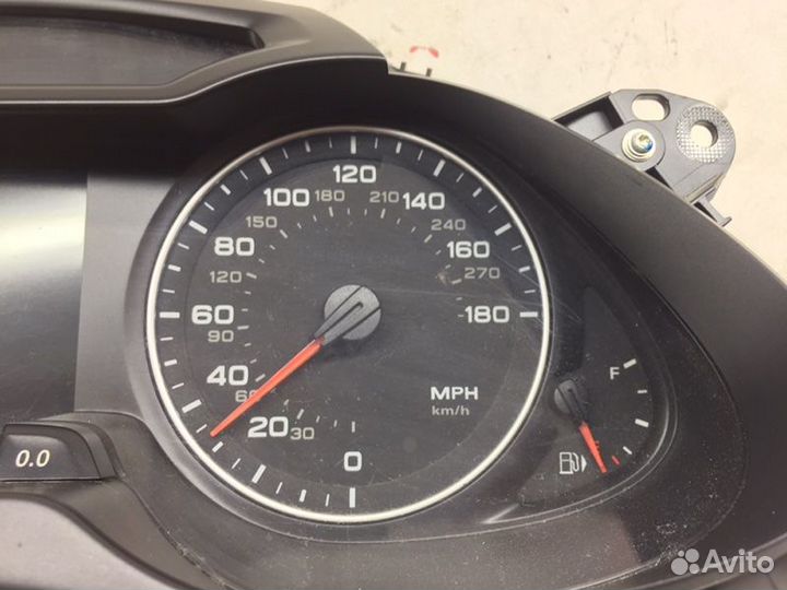 Панель приборов Audi A4 B8 2.0 tfsi