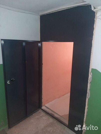Дверь металлическая на карман/тамбур