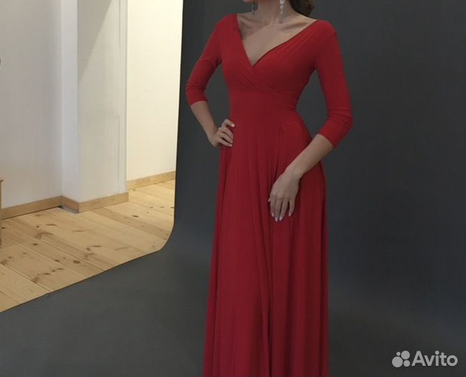 Вечернее платье в пол 42 44 красное