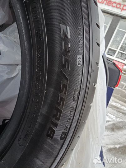 Cooper Evolution CTT 235/55 R18 100V