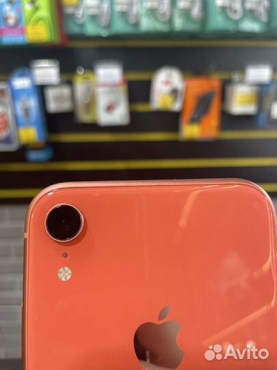 iPhone Xr, 128 ГБ