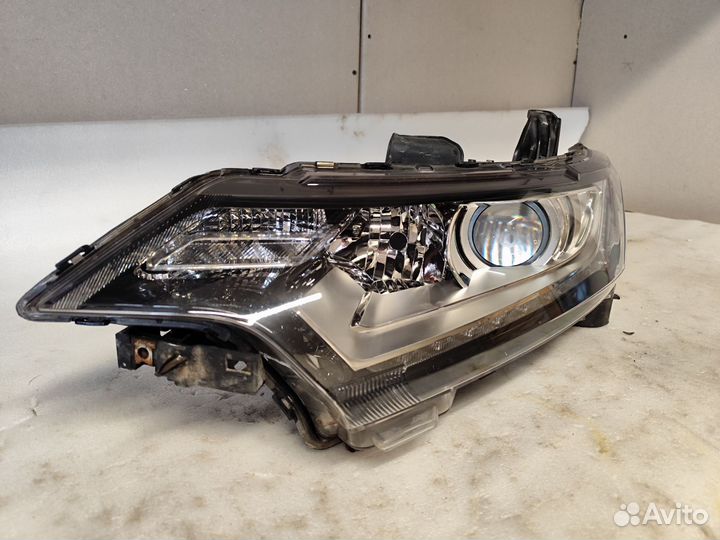 Фара левая Mitsubishi Outlander 3 рестайлинг