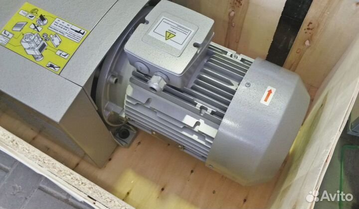 Роторно-пластинчатый вакуумный насос DM-KVF-160