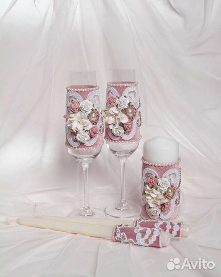 Бокалы со свадебным декором