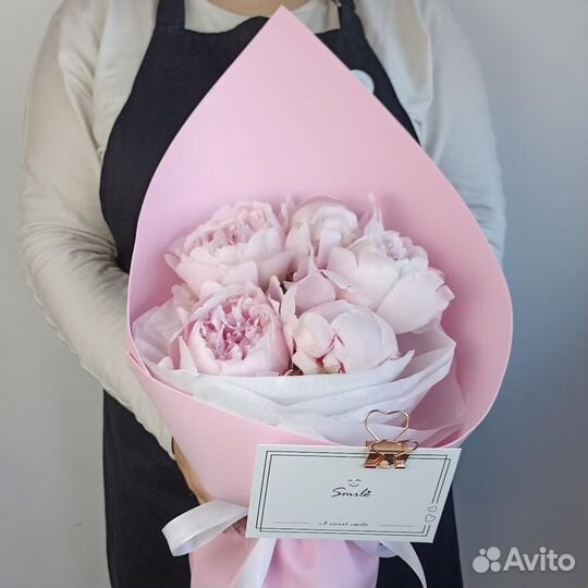 Букет пионов