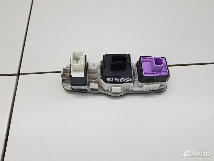 Блок кнопок (регулировка зеркал+Кнопка помощи спус