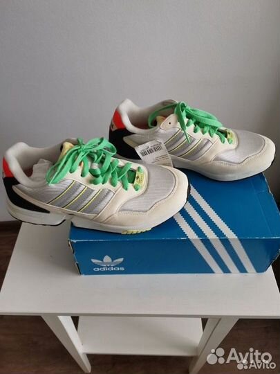 Кроссовки adidas zx 1000 c