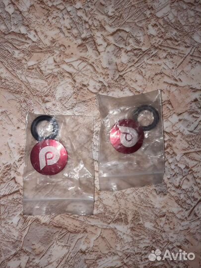 Каретка, заглушки, ключ каретки и съемник шатунов