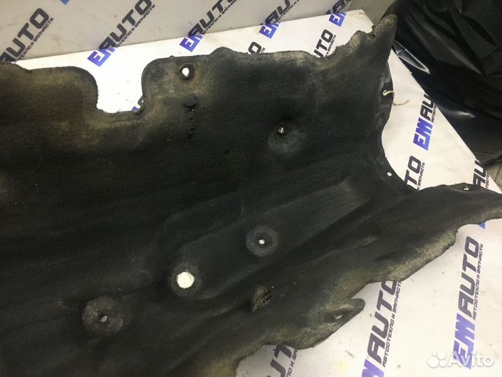 Шумоизоляция АКПП бмв 730D F01 седан, дизель