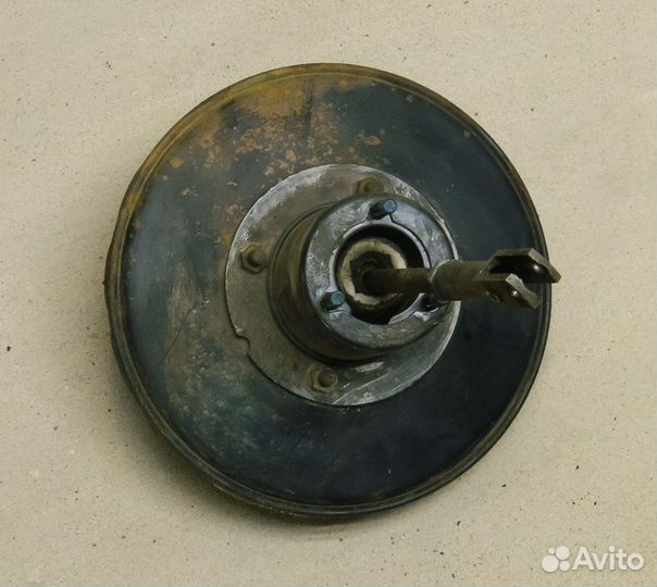 Усилитель вакуумный Audi 80 B3 1.8