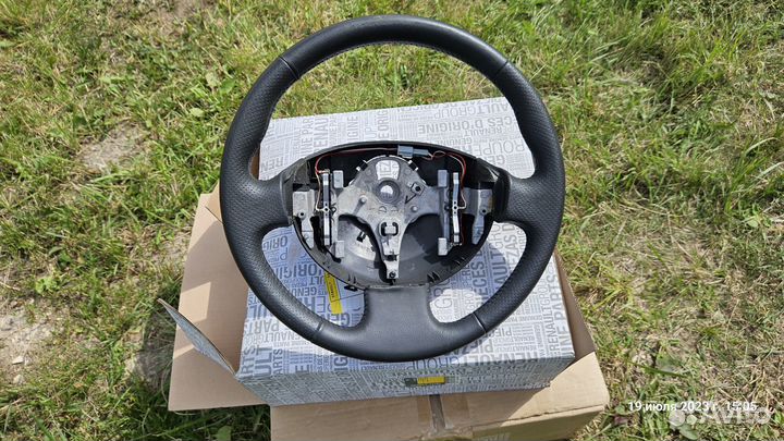 Руль на Renault