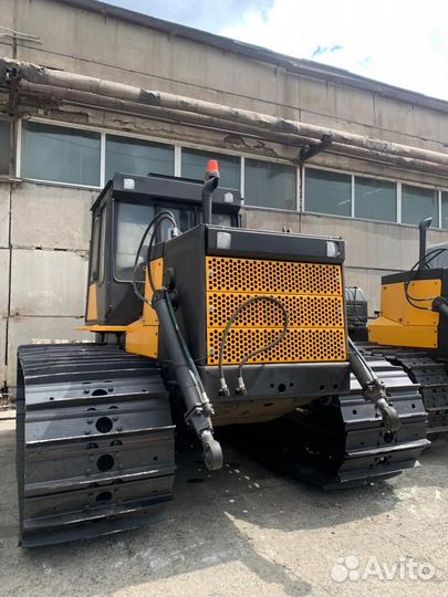 ЧТЗ Уралтрак Б10МБ, 2012