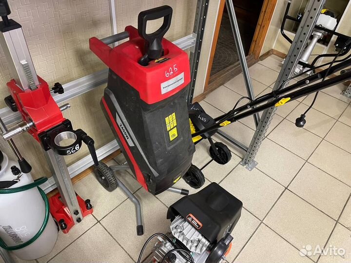 Измельчитель веток аренда/Прокат