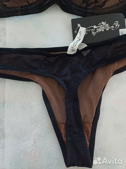 Комплект женского нижнего белья новый