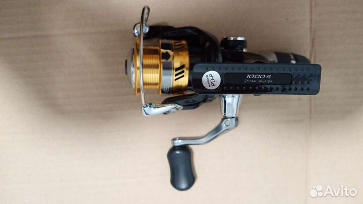 Катушка Shimano Sahara 1000-R