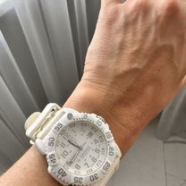 Часы Luminox женские