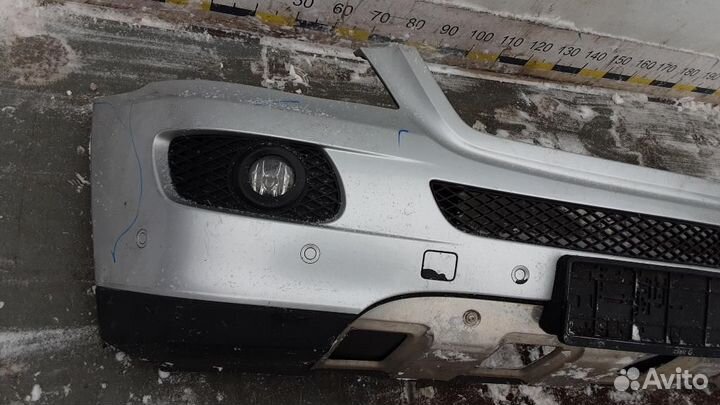 Бампер передний Mercedes-Benz M-Class