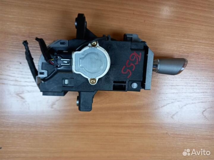 Селектор АКПП toyota prius NHW20